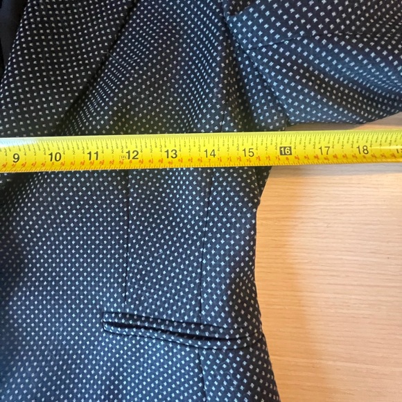 NWOT Holt Renfrew Wool Blend Fitted Blazer & Skirt Set Black with Grey Pattern - Picture 7 of 16